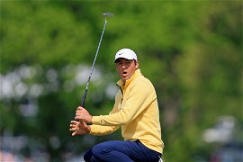 PGA, Golf Herren PGA Championship &#8211; First Round May 18, 2023; Rochester, New York, USA; Scottie Scheffler reacts after m